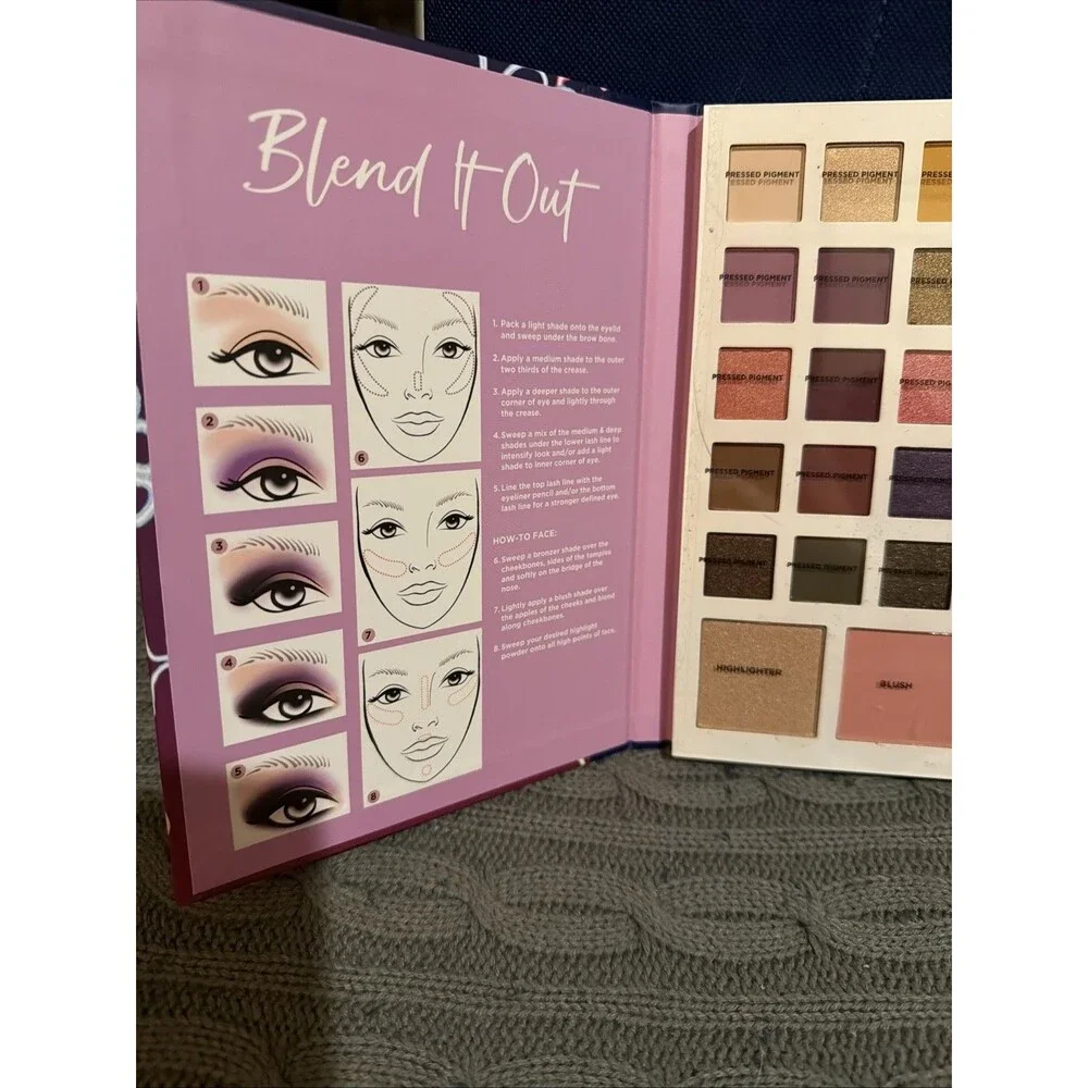 PROFUSION Beauty Book Eye & Face Set 25 Shadows 1 Highlighter 1 Blush 1 Bronzer